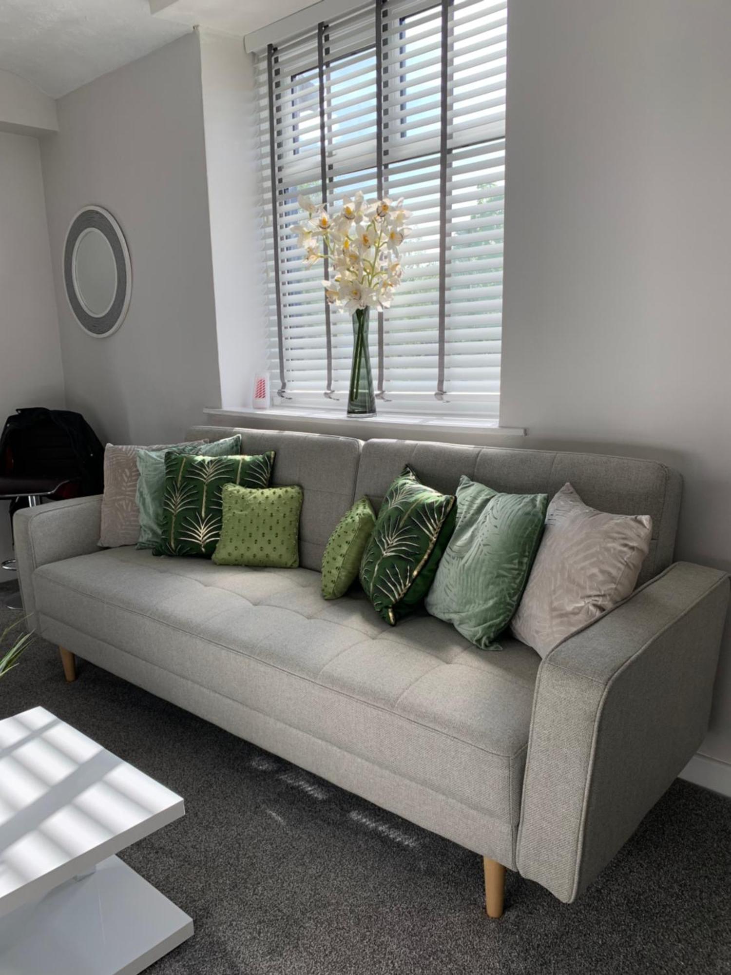 The Greens Apartment Farnworth Exteriör bild